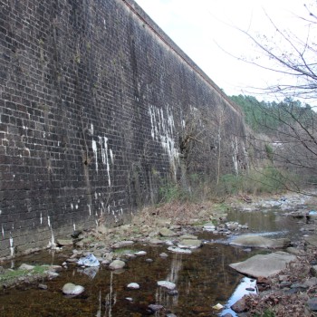 Ruisseau couvert de l'Ougouegne - La Vernarède